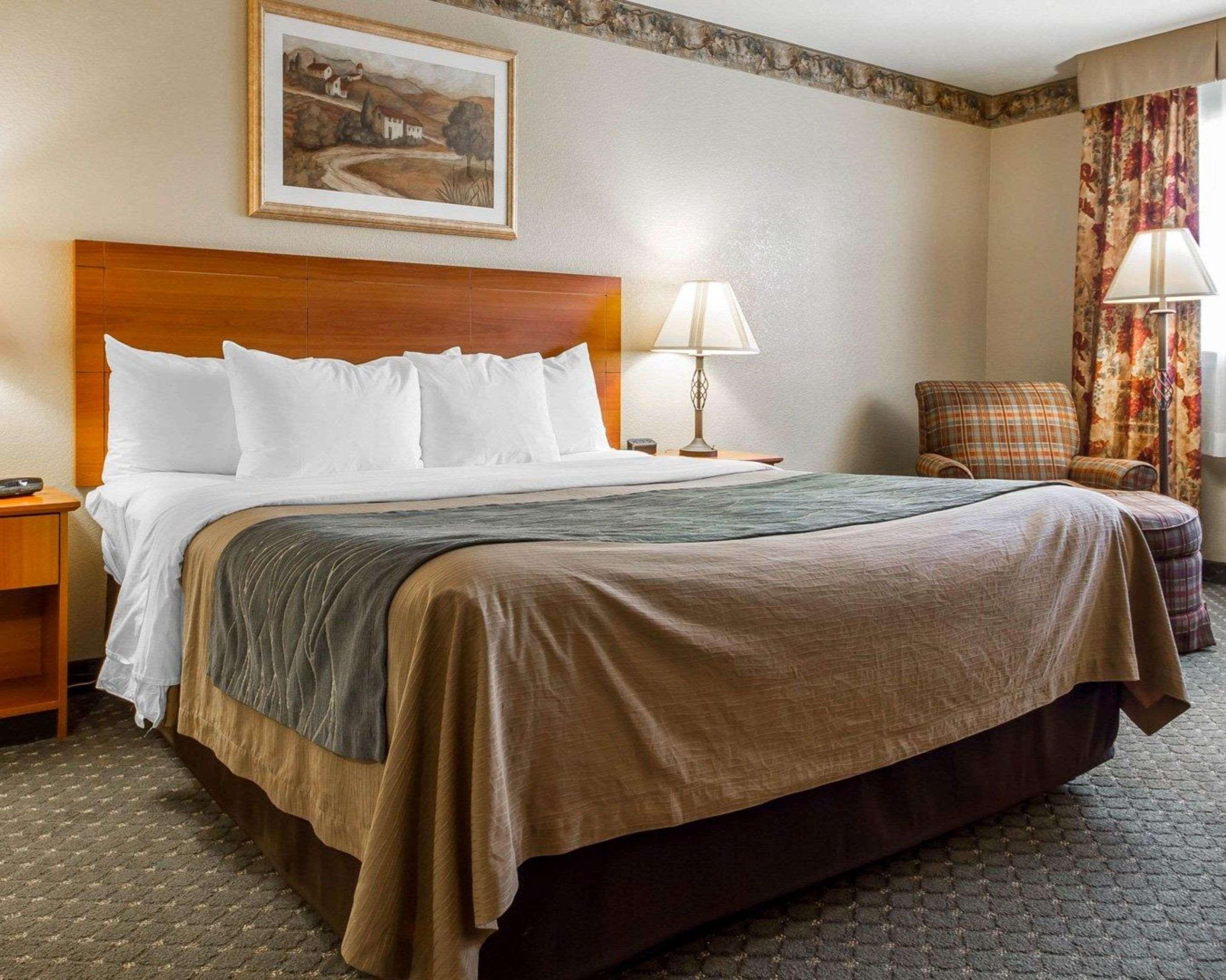 Comfort Inn & Suites Ukiah Eksteriør bilde